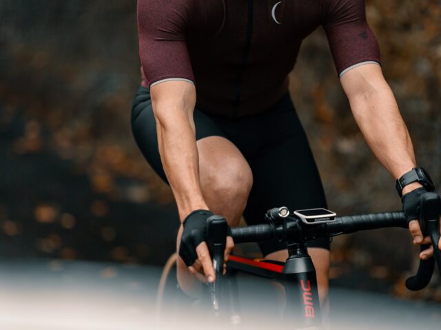 Garmin ou Polar : comparatif pour suivi d&rsquo;activité