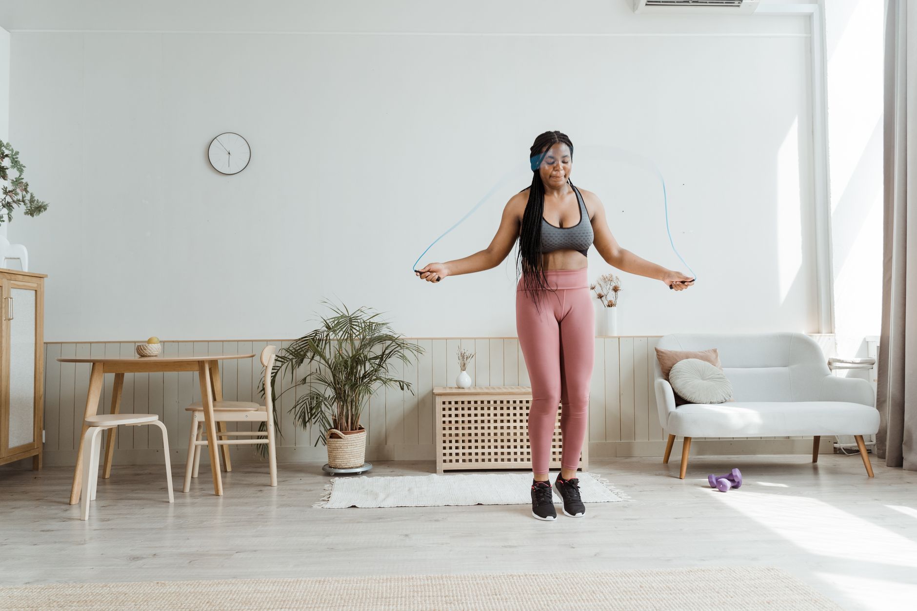 10 exercices en 10 minutes à la maison